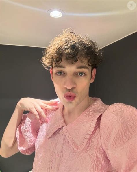 Eurovision 2024 : Qui est Nemo, le gagnant suisse non-binaire qui a ...
