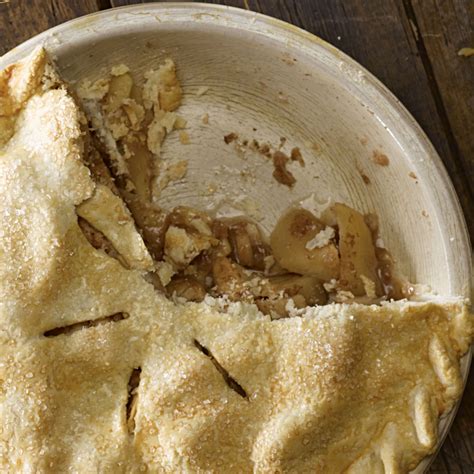 EatingWell: Maple-Ginger Apple Pie | Variety Menu | Baked dessert
