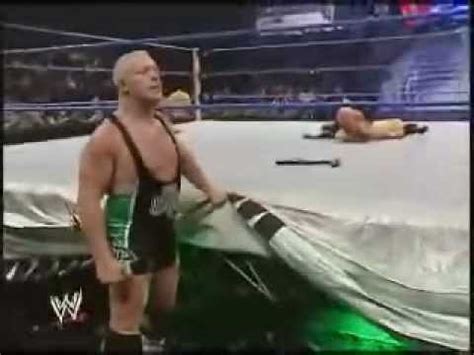 Video: WWE debut of Hornswoggle