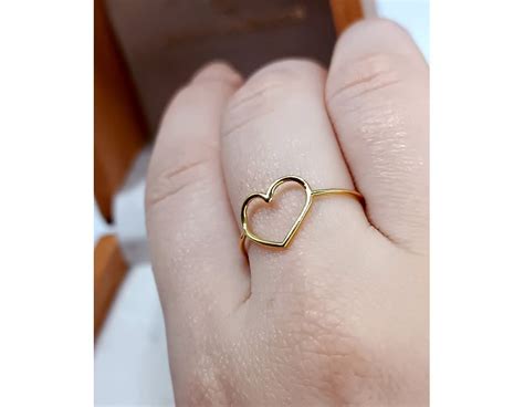 O Anel Quebrado Este Casamento Vai Falhar De Qualquer Maneira - Anel em Ouro 18K Fio Coração Vazado | Helder Joalheiros