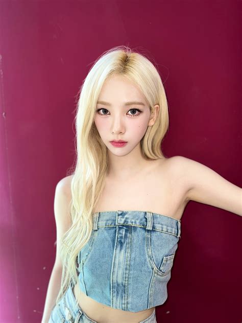 ⋆ (@KARlNACE) / Twitter