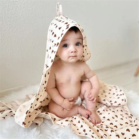Полотенце-уголок из жатого муслина 100х100 | Dogodashop