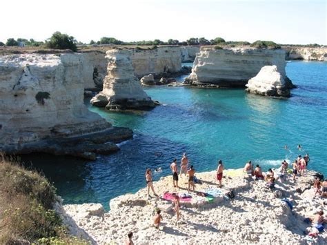 Sant'Andrea - Faraglioni beach in Sant'Andrea, Puglia :: Beachoo