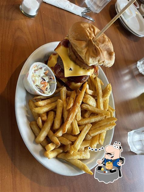 century house tavern woodstock 3