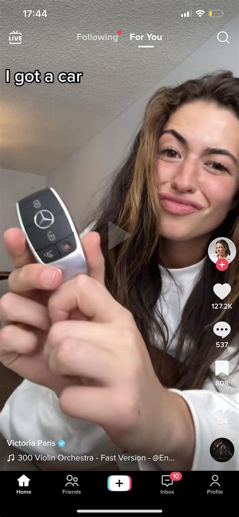 Why does Victoria Paris feel the need to brag about every single thing