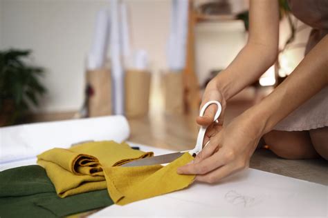 ¿Cómo confeccionar ropa? Descubre todo acerca del asunto