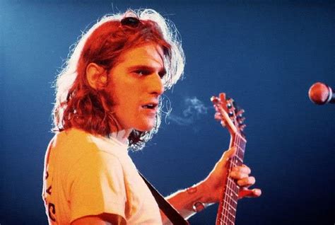 Eagles guitarist Glenn Frey dies aged 67