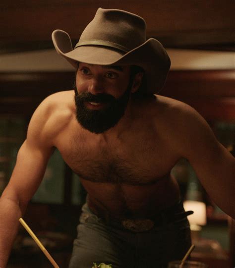 Raymond Ablack 🤤 : r/LadyBoners