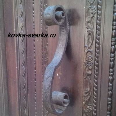 Кованые дверные ручки, фото различных видов и форм: на калитку и ворота ...