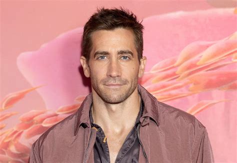 Jake Gyllenhaal Shocks Fans With Ripped Physique in New Video - Parade