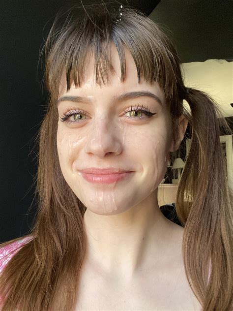 Nothing better than cum all over my face! 😇 : gwcumsluts