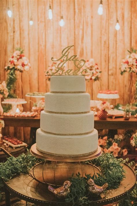 90 bolos minimalistas de casamento: simplicidade deliciosa