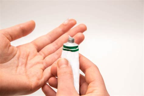 Gentamicin Salep: Manfaat, Dosis, Efek Samping