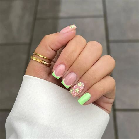 41 Green Nail Art Designs - Beauty Bay Edited