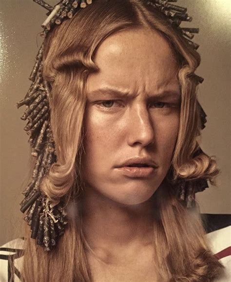 Pin von Monakova auf рэп и мода