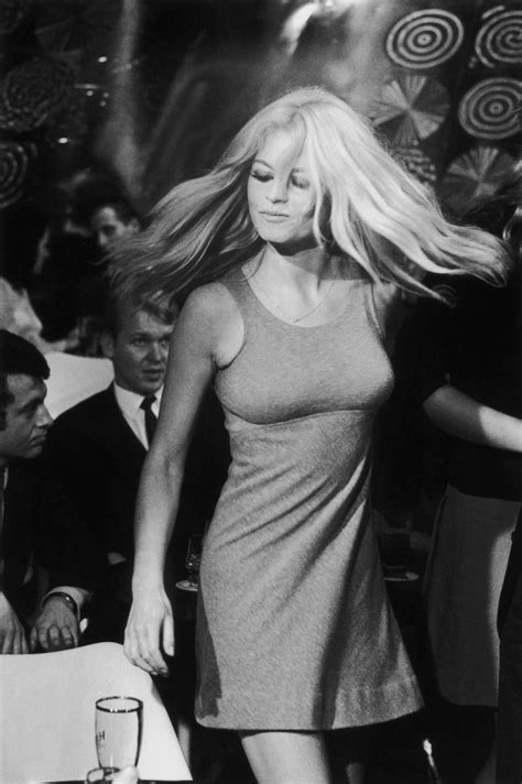 Why Yé-Yé Girl Style Was Secretly Feminist | Brigitte bardot, Bridget