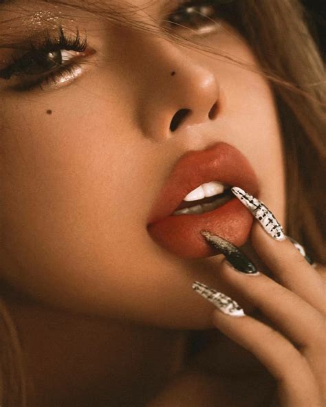 [福利COS] 巨乳希希Gina nisixixixi 微密圈视图合集(233P)-中国美女-找套图