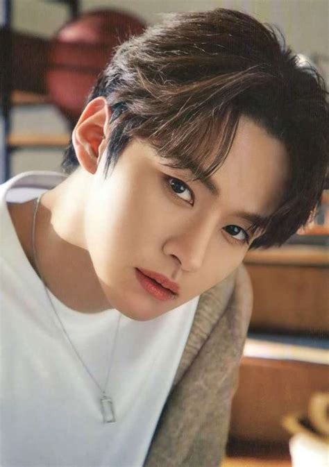 Lee Know, Minho (Stray Kids) - rompecabezas en línea