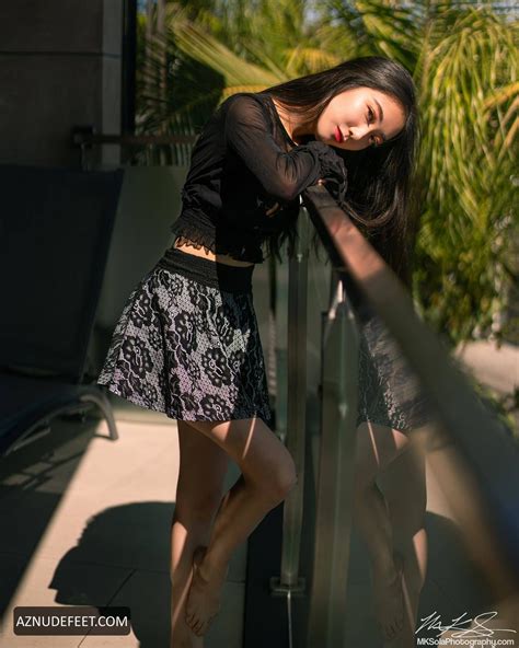 TRICIA WANG Feet - AZNudeFeet