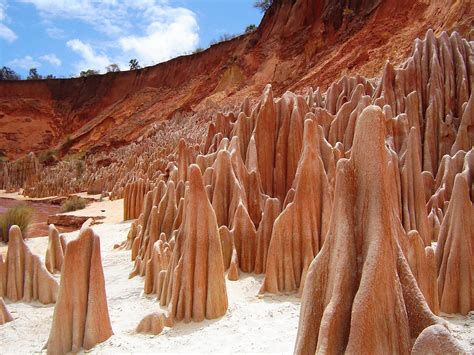 Tsingy rouge | Amazing nature, Beautiful places, Travel photography