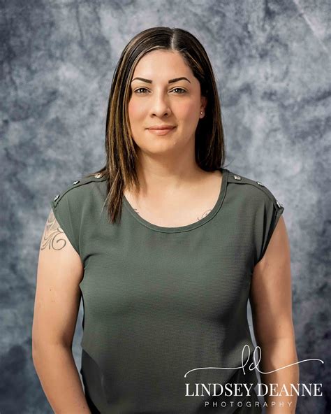 Lindsey Alvarez Nude