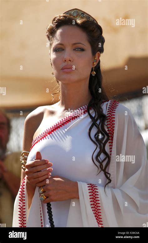 Alexander 2004 angelina jolie hi-res stock photography and images - Alamy