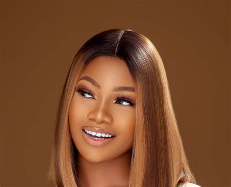 “You dey wake up 4 am to cook, what nonsense are you cooking” — Tacha ...