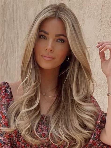 15 Low-Maintenance Haircuts for Thick Hair That Are So Chic | Who What Wear