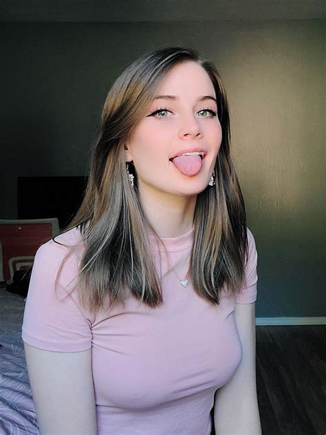 262 best u/gemma-elle images on Pholder | SFW Next Door Girls, Selfie