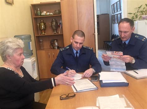 Прокурор Ворошиловского района г. Волгограда Алексей Хабаров с целью ...
