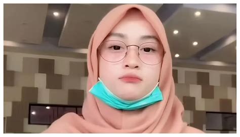 Link Video Viral Bu Guru Salsa 5 Menit, Ternyata Begini Aslinya! - Poskota