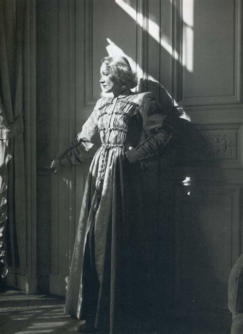 Ли Миллер (Lee Miller) / В ванной Гитлера: picturehistory — LiveJournal