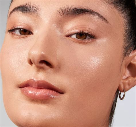 Morphe, Lightform Extended Hydration Foundation | Medium 08N
