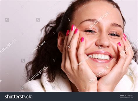 Beauty Face Stock Photo 19292857 : Shutterstock
