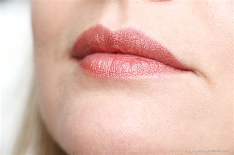 Жидкая матовая помада для губ: Huda Beauty Liquid Matte Special Effects ...