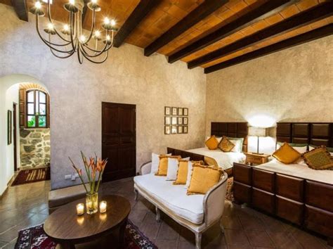 12 Best Hotels In Antigua Guatemala For a Luxury Stay