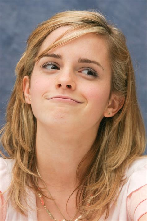 #Dolan #EmmaWatson | Cheveux emma watson, Célébrités, Belles actrices