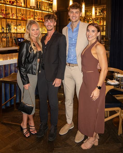 Ashley Moore (@_ashhmoore) • Instagram photos and videos