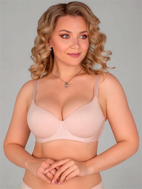 Купить бежевый гладкий легкий бюстгальтер спейсер Lady Lux 505