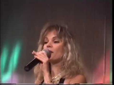 Марина Журавлёва. Поцелуй меня только раз. Любек 1997. - YouTube