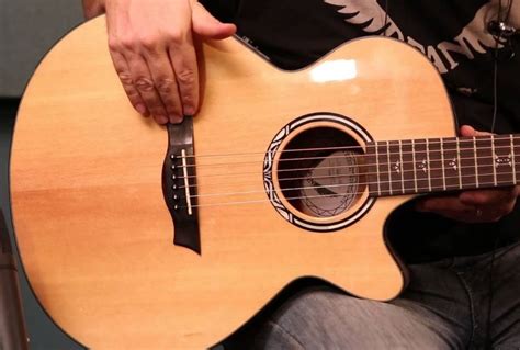 Best Dean Acoustic Guitars Guide: Do They Compare To The Electric ...