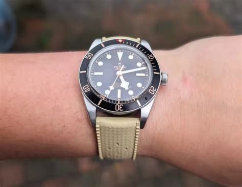 mm khaki premium grade vulcanized tropic rubber  strap  seik