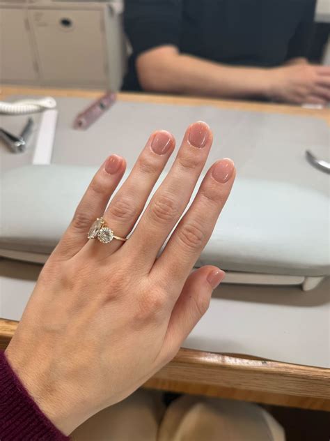 Everything to Know Before Booking a Japanese Gel Manicure | Who What Wear