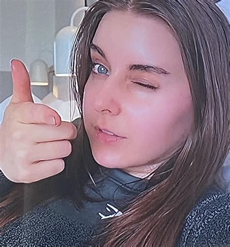 Winking : r/Loserfruit_