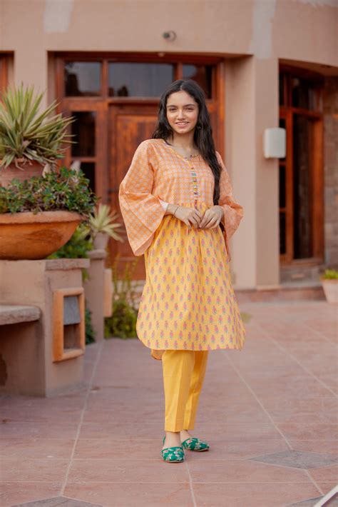 GIRLS DRESSES PAKISTANI LIB82 - Women's clothing Shop