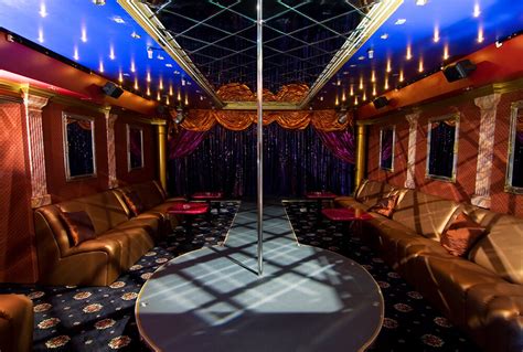 The Best Strip Club VIP Room in Guelph, ON | The Manor