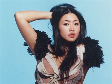 BEABADOOBEE · Handsome Tours