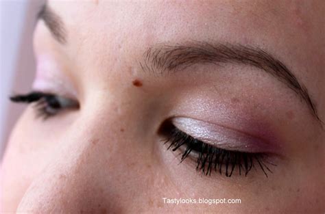 tastylooks. Не люксом единым: Тушь с заявкой: Divage 90х60х90 Luxurious ...