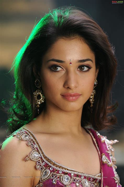 Actress Tamanna Bhatia Latest Hd Photos Combination