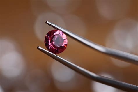 An Exciting New Discovery on Pink Diamonds! - Hard Carbon Inc.